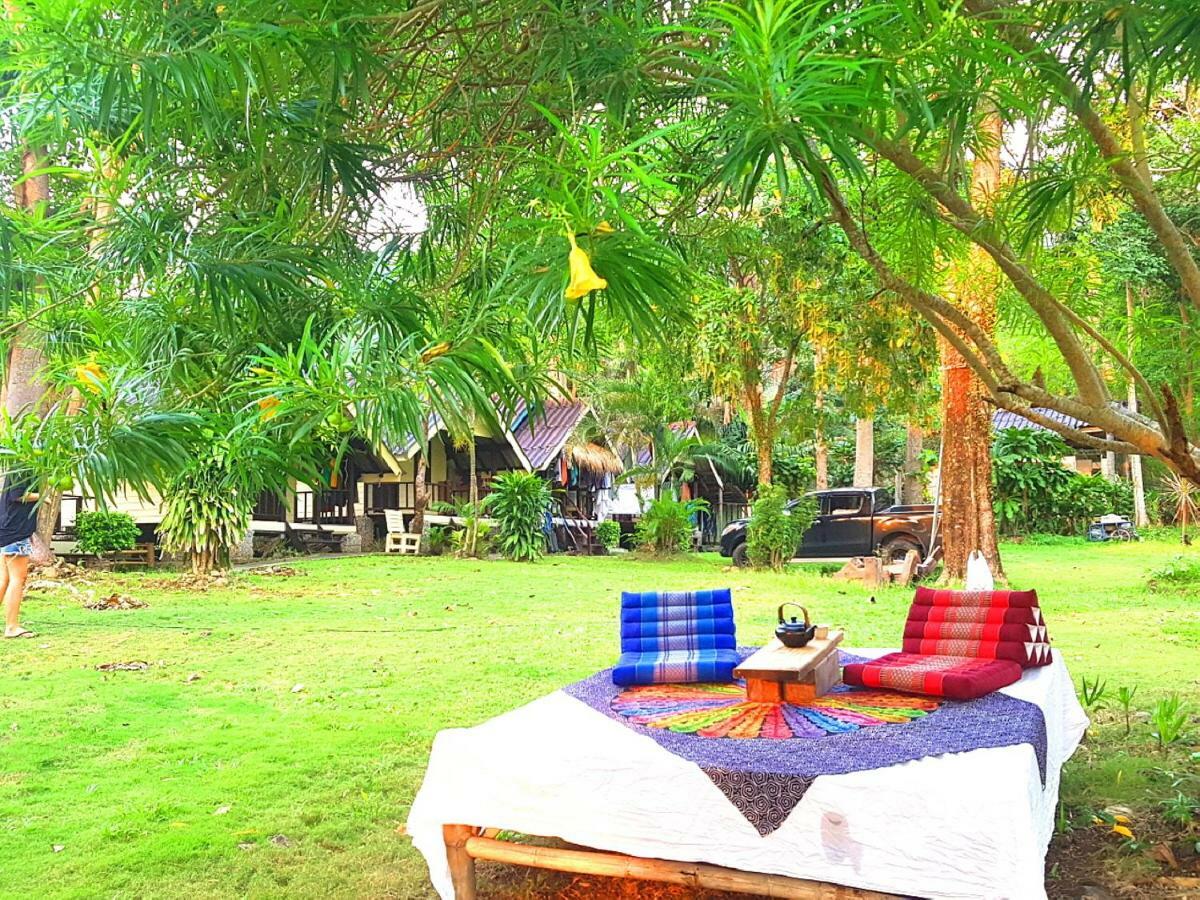 ฺbay Yard Hut Hotel Koh Chang Luaran gambar